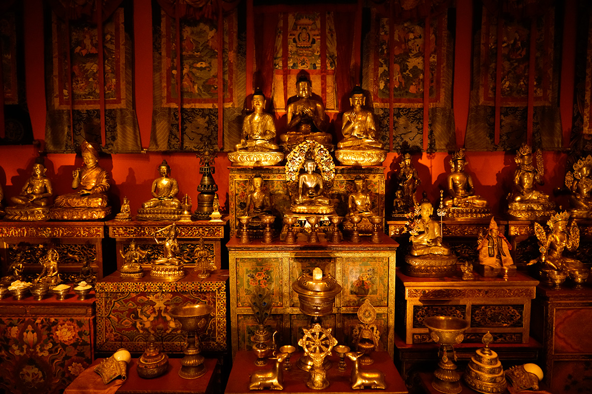 The Tibetan Buddhist Shrine Room from the Alice S. Kandell Collection. Gifts and promised gifts from the Alice S. Kandell Collection to the Arthur M. Sackler Gallery, Smithsonian Institution, Washington, DC. Photograph by Miguel Benavides